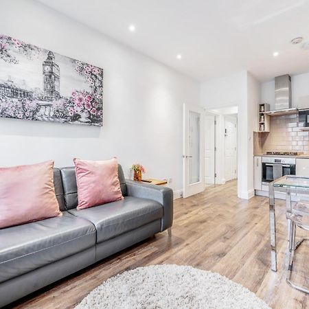 Bright & Modern 2-Bed Notting Hill Apartment London Eksteriør billede