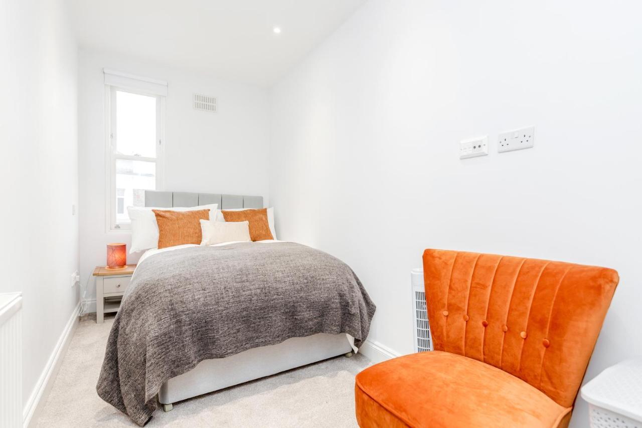 Bright & Modern 2-Bed Notting Hill Apartment London Eksteriør billede