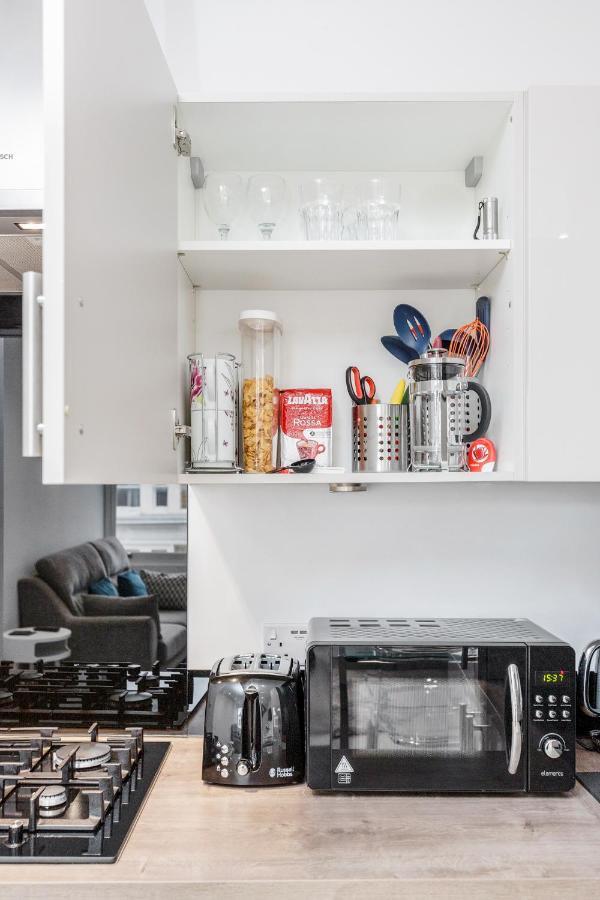 Bright & Modern 2-Bed Notting Hill Apartment London Eksteriør billede